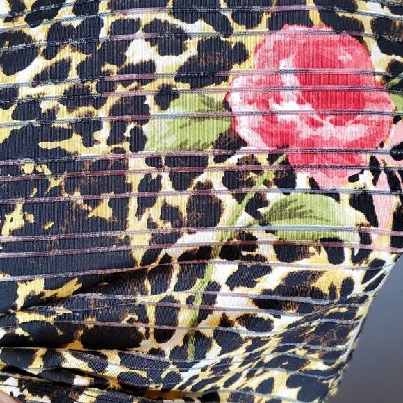 Cheetah Print & Roses Semi-sheer Blouse Size 2X? EUC Very nice fabric! - Picture 4 of 5